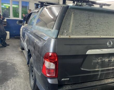 Серый Cанг Йонг Актион, объемом двигателя 2 л и пробегом 209 тыс. км за 4500 $, фото 2 на Automoto.ua