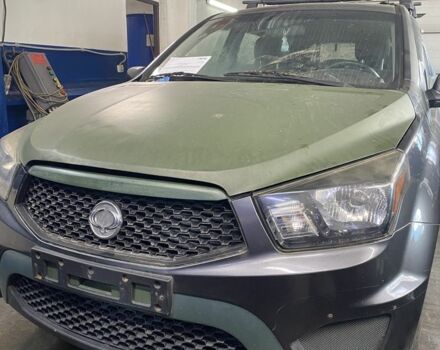 Серый Cанг Йонг Актион, объемом двигателя 2 л и пробегом 209 тыс. км за 3900 $, фото 1 на Automoto.ua