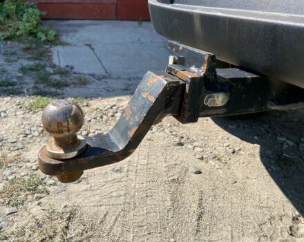 Серый Cанг Йонг Актион, объемом двигателя 2 л и пробегом 200 тыс. км за 6203 $, фото 9 на Automoto.ua