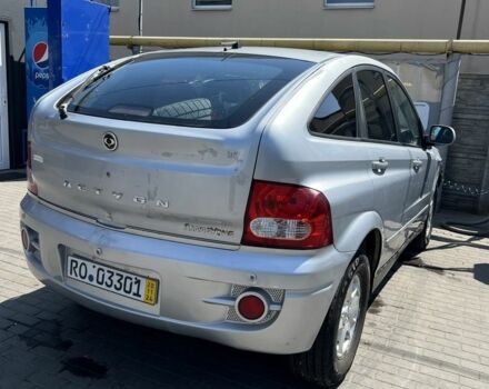 Сірий Cанг Йонг Actyon, об'ємом двигуна 2 л та пробігом 190 тис. км за 4000 $, фото 4 на Automoto.ua