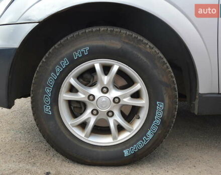 Серый Cанг Йонг Актион, объемом двигателя 2 л и пробегом 127 тыс. км за 5900 $, фото 23 на Automoto.ua