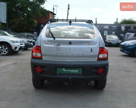 Серый Cанг Йонг Актион, объемом двигателя 2 л и пробегом 127 тыс. км за 5900 $, фото 6 на Automoto.ua