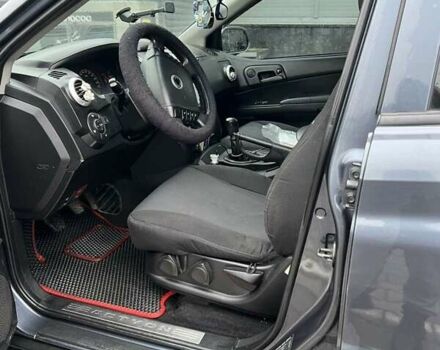 Сірий Cанг Йонг Actyon, об'ємом двигуна 2.3 л та пробігом 225 тис. км за 6700 $, фото 3 на Automoto.ua