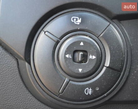 Серый Cанг Йонг Актион, объемом двигателя 2 л и пробегом 127 тыс. км за 5900 $, фото 19 на Automoto.ua