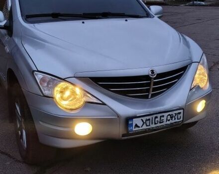 Серый Cанг Йонг Актион, объемом двигателя 2 л и пробегом 142 тыс. км за 5800 $, фото 7 на Automoto.ua