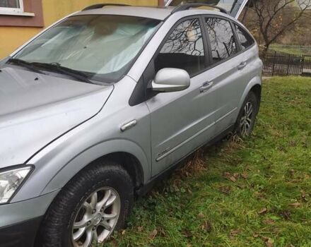 Серый Cанг Йонг Актион, объемом двигателя 2 л и пробегом 99 тыс. км за 8200 $, фото 6 на Automoto.ua