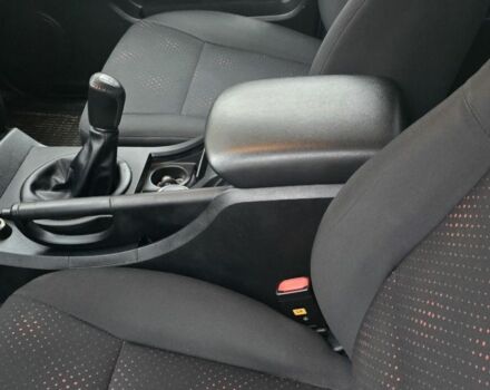 Серый Cанг Йонг Актион, объемом двигателя 2 л и пробегом 108 тыс. км за 5682 $, фото 4 на Automoto.ua