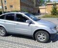 Серый Cанг Йонг Актион, объемом двигателя 2 л и пробегом 101 тыс. км за 8000 $, фото 2 на Automoto.ua