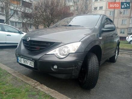 Cанг Йонг Actyon 2007 у Запоріжжя на Automoto.ua Сірий Cанг Йонг Actyon, об'ємом двигуна 2 л та пробігом 197 тис. км за 6000 $, фото 1 на Automoto.ua