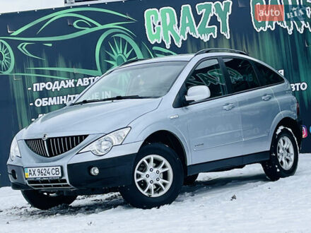 Серый Cанг Йонг Актион, объемом двигателя 2 л и пробегом 45 тыс. км за 8600 $, фото 1 на Automoto.ua