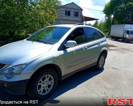 Серый Cанг Йонг Актион, объемом двигателя 2 л и пробегом 140 тыс. км за 8500 $, фото 1 на Automoto.ua