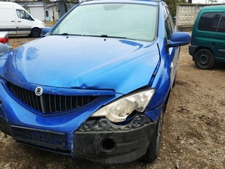 Синий Cанг Йонг Актион, объемом двигателя 2.3 л и пробегом 300 тыс. км за 4500 $, фото 1 на Automoto.ua