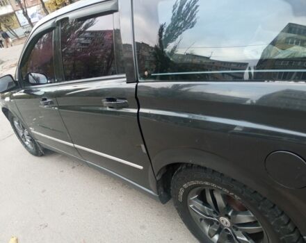 Черный Cанг Йонг Другая, объемом двигателя 2 л и пробегом 138 тыс. км за 4508 $, фото 2 на Automoto.ua