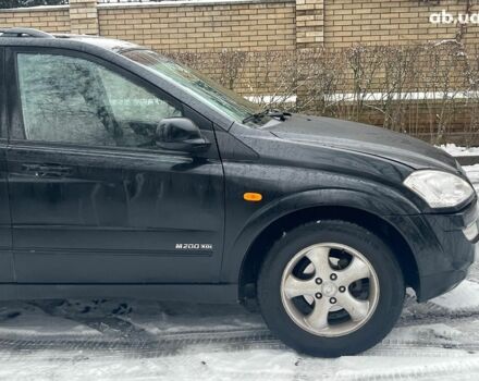 Черный Cанг Йонг Кирон Делюкс, объемом двигателя 2 л и пробегом 285 тыс. км за 4490 $, фото 5 на Automoto.ua