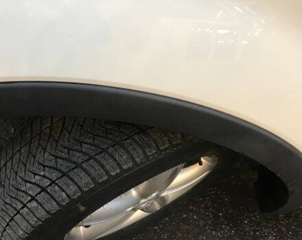 Белый Cанг Йонг Корандо, объемом двигателя 2 л и пробегом 118 тыс. км за 7500 $, фото 12 на Automoto.ua