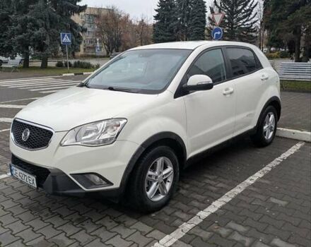 Белый Cанг Йонг Корандо, объемом двигателя 2 л и пробегом 192 тыс. км за 5900 $, фото 4 на Automoto.ua