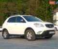 Білий Cанг Йонг Korando, об'ємом двигуна 2 л та пробігом 192 тис. км за 8250 $, фото 1 на Automoto.ua