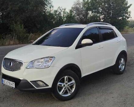 Білий Cанг Йонг Korando, об'ємом двигуна 2 л та пробігом 186 тис. км за 8500 $, фото 3 на Automoto.ua