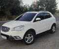 Білий Cанг Йонг Korando, об'ємом двигуна 2 л та пробігом 186 тис. км за 8500 $, фото 3 на Automoto.ua