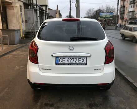 Белый Cанг Йонг Корандо, объемом двигателя 2 л и пробегом 118 тыс. км за 7500 $, фото 2 на Automoto.ua