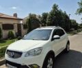 Білий Cанг Йонг Korando, об'ємом двигуна 2 л та пробігом 130 тис. км за 8200 $, фото 7 на Automoto.ua