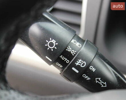 Белый Cанг Йонг Корандо, объемом двигателя 2 л и пробегом 62 тыс. км за 11400 $, фото 26 на Automoto.ua