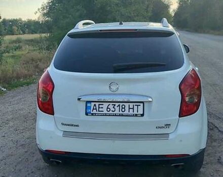 Білий Cанг Йонг Korando, об'ємом двигуна 2 л та пробігом 186 тис. км за 8500 $, фото 4 на Automoto.ua