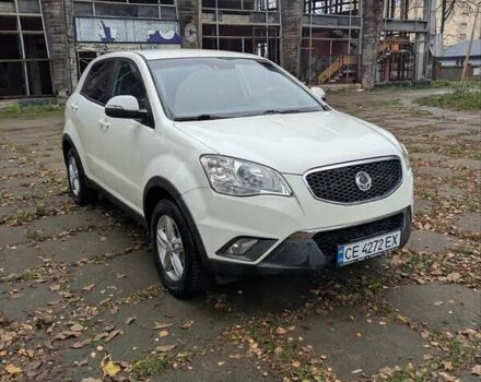 Белый Cанг Йонг Корандо, объемом двигателя 2 л и пробегом 192 тыс. км за 5900 $, фото 5 на Automoto.ua