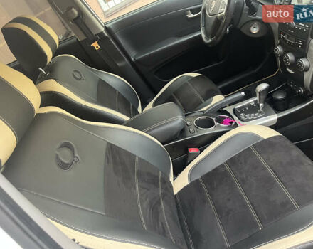 Белый Cанг Йонг Корандо, объемом двигателя 2 л и пробегом 220 тыс. км за 8400 $, фото 28 на Automoto.ua