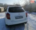 Белый Cанг Йонг Корандо, объемом двигателя 2 л и пробегом 98 тыс. км за 8900 $, фото 1 на Automoto.ua