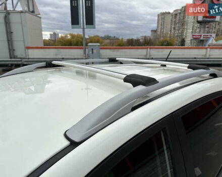 Білий Cанг Йонг Korando, об'ємом двигуна 2 л та пробігом 113 тис. км за 9200 $, фото 14 на Automoto.ua