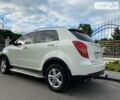 Білий Cанг Йонг Korando, об'ємом двигуна 2 л та пробігом 170 тис. км за 10500 $, фото 4 на Automoto.ua