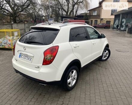 Білий Cанг Йонг Korando, об'ємом двигуна 2 л та пробігом 128 тис. км за 9600 $, фото 2 на Automoto.ua