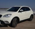 Білий Cанг Йонг Korando, об'ємом двигуна 2 л та пробігом 137 тис. км за 10700 $, фото 1 на Automoto.ua