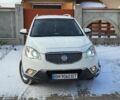 Білий Cанг Йонг Korando, об'ємом двигуна 2 л та пробігом 111 тис. км за 10100 $, фото 8 на Automoto.ua