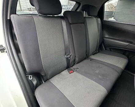 Белый Cанг Йонг Корандо, объемом двигателя 2 л и пробегом 111 тыс. км за 8800 $, фото 14 на Automoto.ua