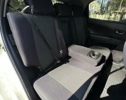 Белый Cанг Йонг Корандо, объемом двигателя 2 л и пробегом 111 тыс. км за 9300 $, фото 35 на Automoto.ua