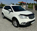 Білий Cанг Йонг Korando, об'ємом двигуна 2 л та пробігом 155 тис. км за 10800 $, фото 5 на Automoto.ua