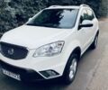 Белый Cанг Йонг Корандо, объемом двигателя 2 л и пробегом 160 тыс. км за 8850 $, фото 1 на Automoto.ua