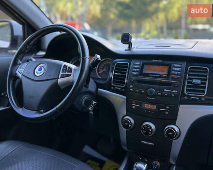 Білий Cанг Йонг Korando, об'ємом двигуна 2 л та пробігом 155 тис. км за 10500 $, фото 17 на Automoto.ua