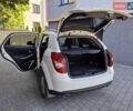 Білий Cанг Йонг Korando, об'ємом двигуна 2 л та пробігом 93 тис. км за 9800 $, фото 4 на Automoto.ua
