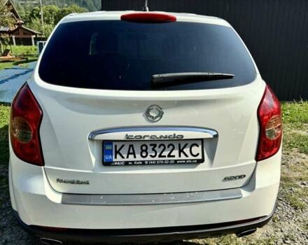 Білий Cанг Йонг Korando, об'ємом двигуна 2 л та пробігом 127 тис. км за 9700 $, фото 17 на Automoto.ua