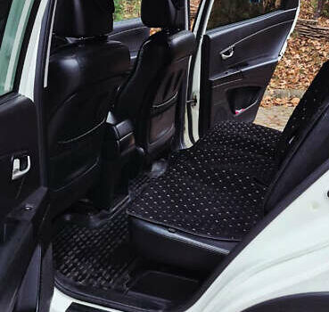 Белый Cанг Йонг Корандо, объемом двигателя 2 л и пробегом 104 тыс. км за 9900 $, фото 8 на Automoto.ua