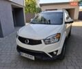 Білий Cанг Йонг Korando, об'ємом двигуна 2 л та пробігом 93 тис. км за 9800 $, фото 3 на Automoto.ua