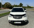 Білий Cанг Йонг Korando, об'ємом двигуна 2 л та пробігом 155 тис. км за 10800 $, фото 2 на Automoto.ua