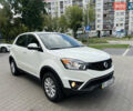Білий Cанг Йонг Korando, об'ємом двигуна 2 л та пробігом 109 тис. км за 9500 $, фото 1 на Automoto.ua