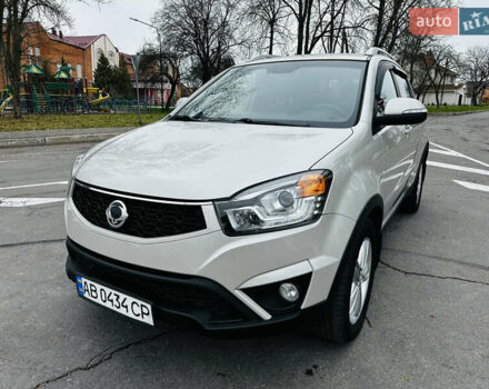 Білий Cанг Йонг Korando, об'ємом двигуна 2 л та пробігом 83 тис. км за 9800 $, фото 15 на Automoto.ua