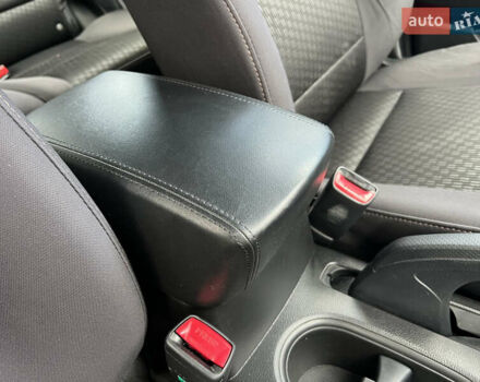Білий Cанг Йонг Korando, об'ємом двигуна 2 л та пробігом 109 тис. км за 9500 $, фото 27 на Automoto.ua