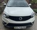Білий Cанг Йонг Korando, об'ємом двигуна 2 л та пробігом 140 тис. км за 9000 $, фото 1 на Automoto.ua