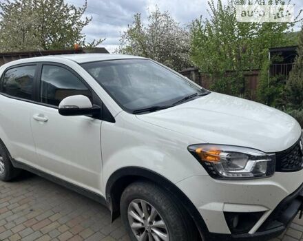 Білий Cанг Йонг Korando, об'ємом двигуна 2 л та пробігом 140 тис. км за 9000 $, фото 13 на Automoto.ua